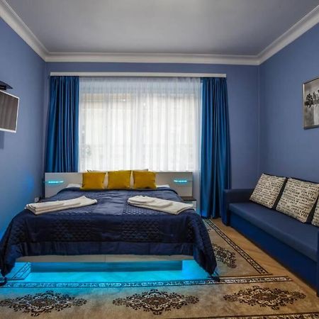 Luxury Air-Conditioned Family Apartment Spitalska Old Town Pressburg Exterior foto