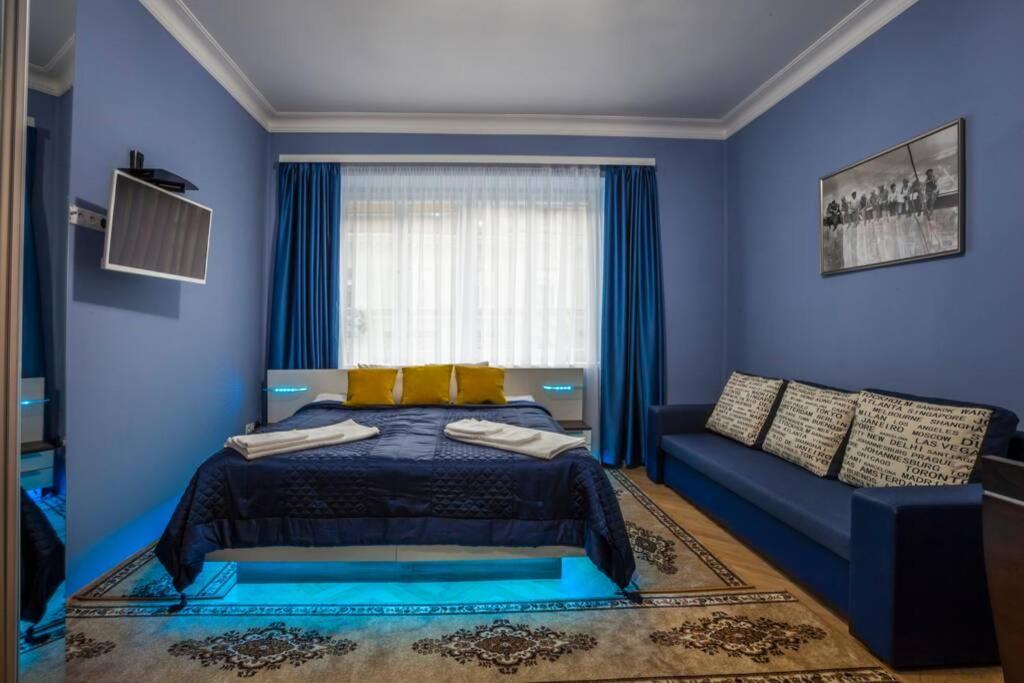 Luxury Air-Conditioned Family Apartment Spitalska Old Town Pressburg Exterior foto