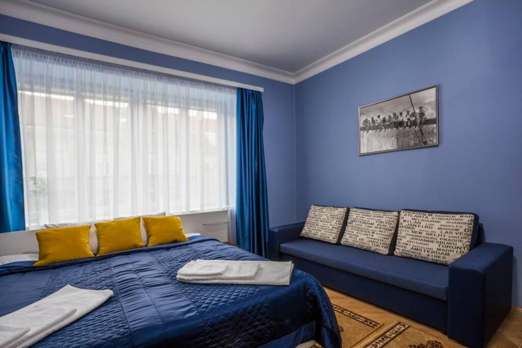 Luxury Air-Conditioned Family Apartment Spitalska Old Town Pressburg Exterior foto