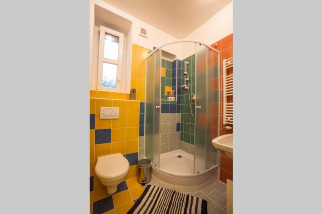 Luxury Air-Conditioned Family Apartment Spitalska Old Town Pressburg Exterior foto