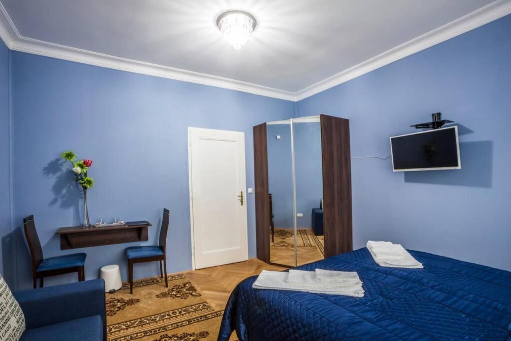 Luxury Air-Conditioned Family Apartment Spitalska Old Town Pressburg Exterior foto